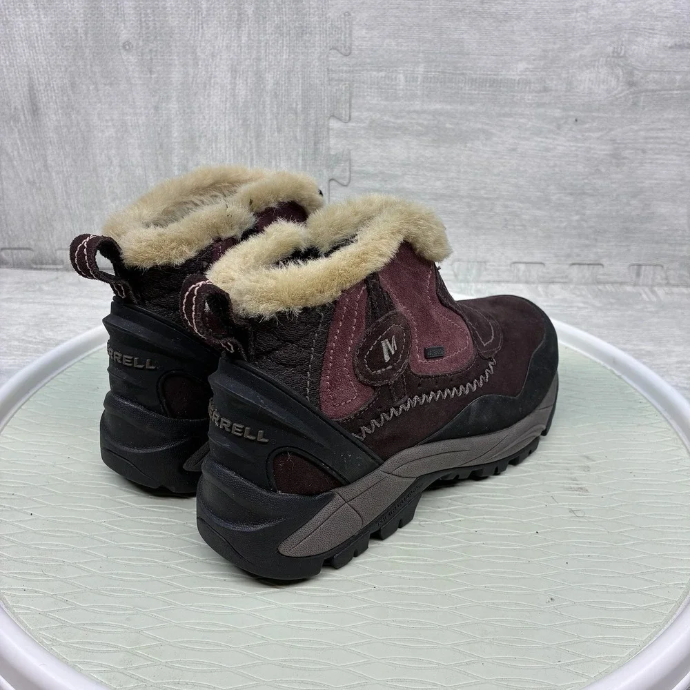 Merrell Sleet 6 Waterproof Boots Women's 7.5 Brown Suede Faux Fur Winter J82702